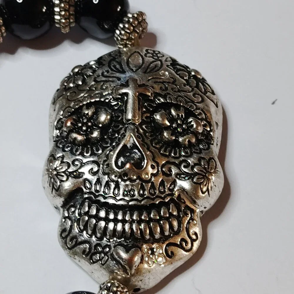 Black Bead Stretch Bracelet with Silver Tone Skull Gothic Punk Style